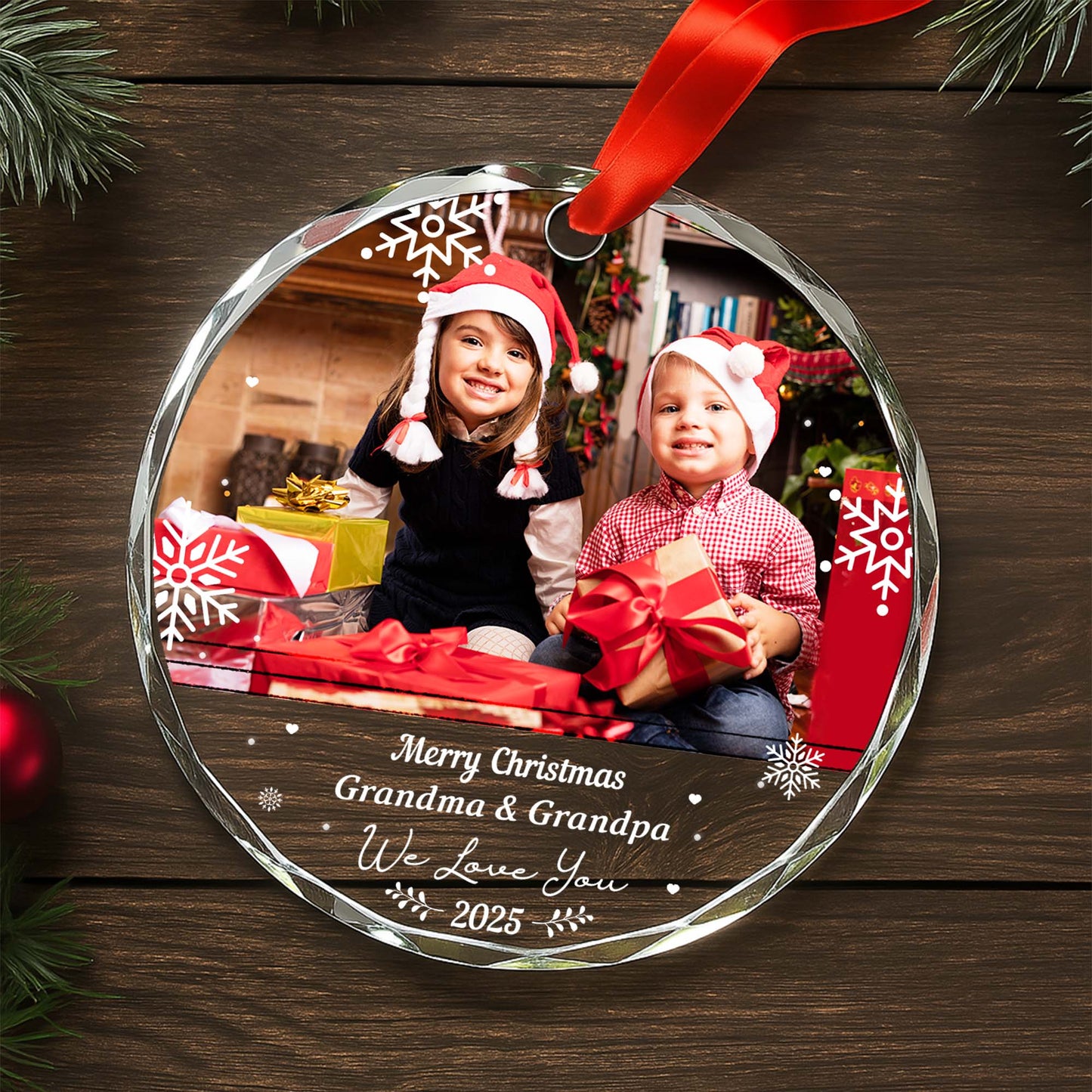 Merry Christmas Grandma & Grandpa With Snowflakes And Children - Personalized Custom Circle Glass Ornament - GRM100_CGOR
