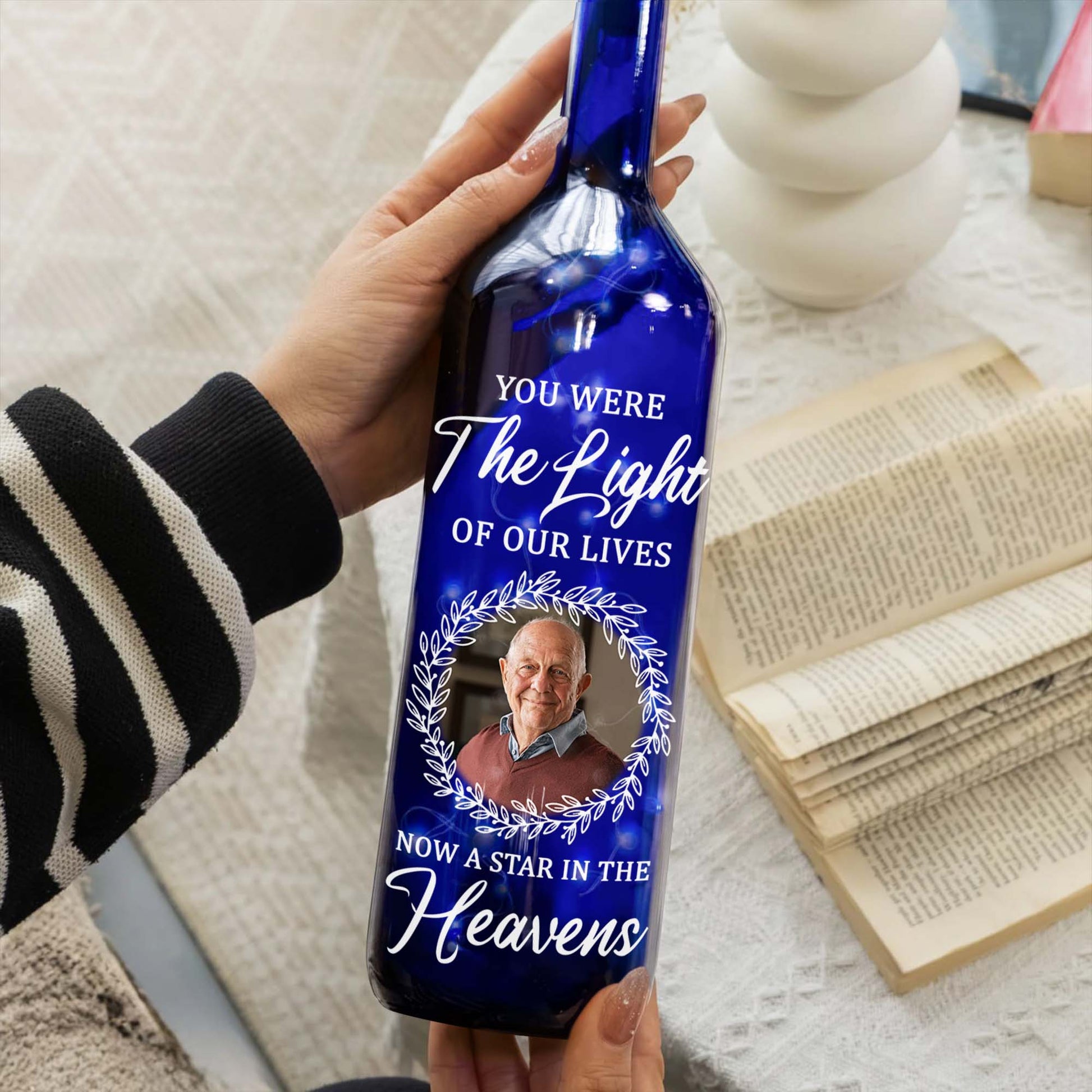 You Were The Light Of Our Lives, Star and Wreath Design