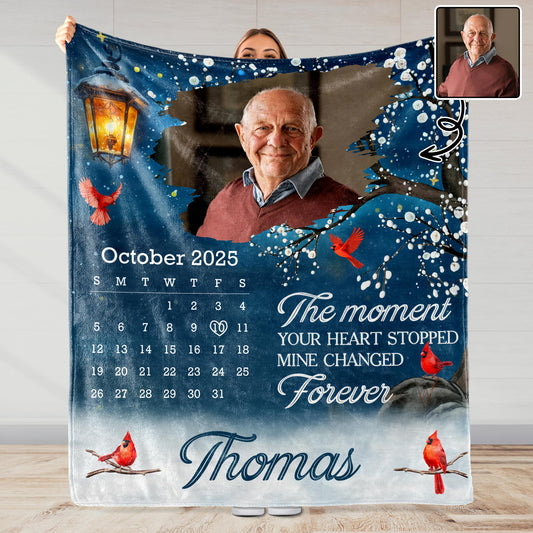 The Moment Your Heart Stopped, Birds and Lantern Design