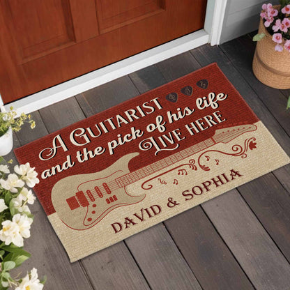 A Guitarist And The Pick Of His Life, Guitar Design