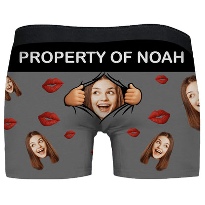 Playful Faces And Lips Design