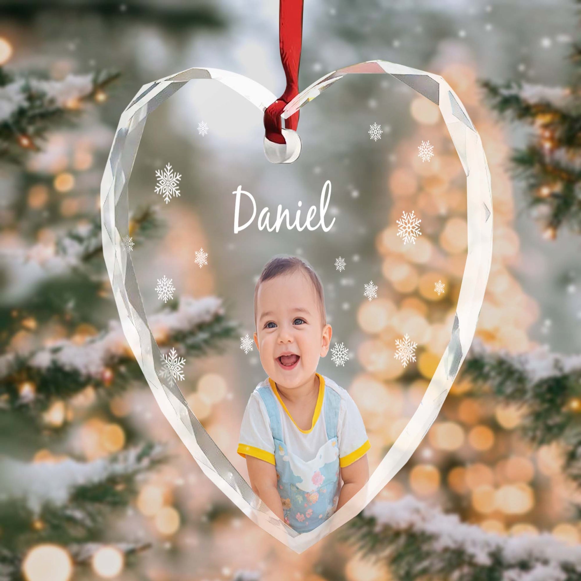 Capture Precious Moments In A Heart-Shaped Ornament