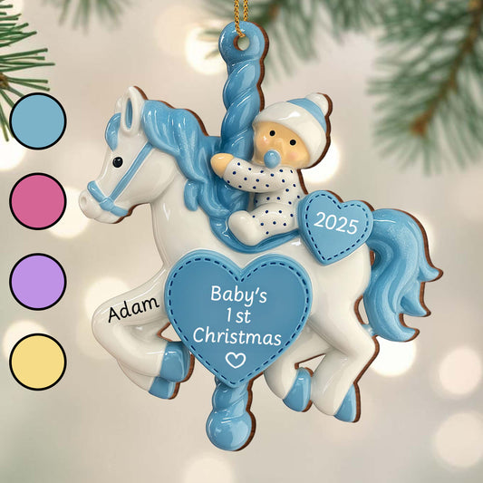 Adorno de caballito balancín para la primera Navidad de tu bebé - Adorno de madera personalizado, forma personalizada - KID157_WDO
