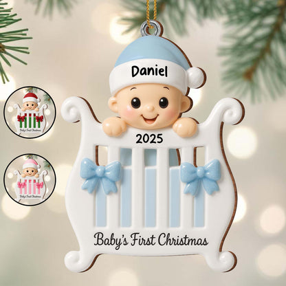 Primera Navidad del bebé con cuna y lazos - Adorno de madera personalizado, forma personalizada - KID179_WDO