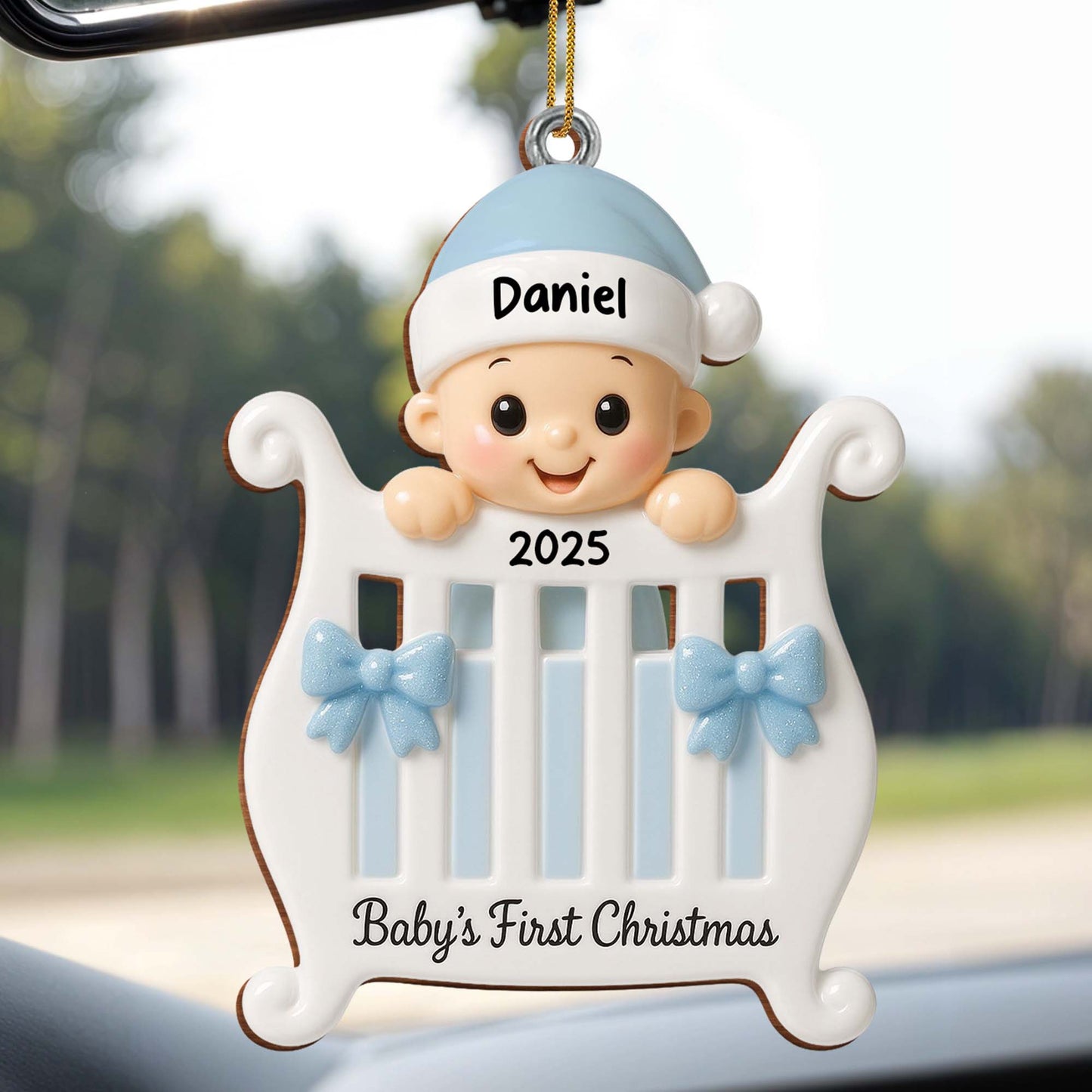 Primera Navidad del bebé con cuna y lazos - Adorno de madera personalizado, forma personalizada - KID179_WDO