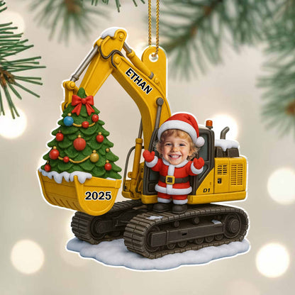 Celebrate Christmas With Festive Excavator And Tree