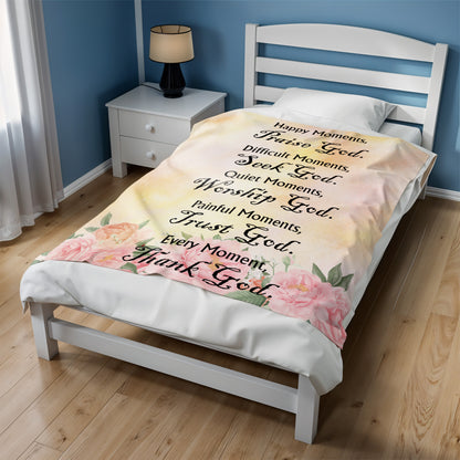 Happy Moments Praise God With Inspirational Texts And Flowers