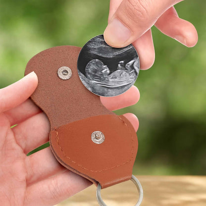 Carry Me In Your Heart Keychain For Daddy