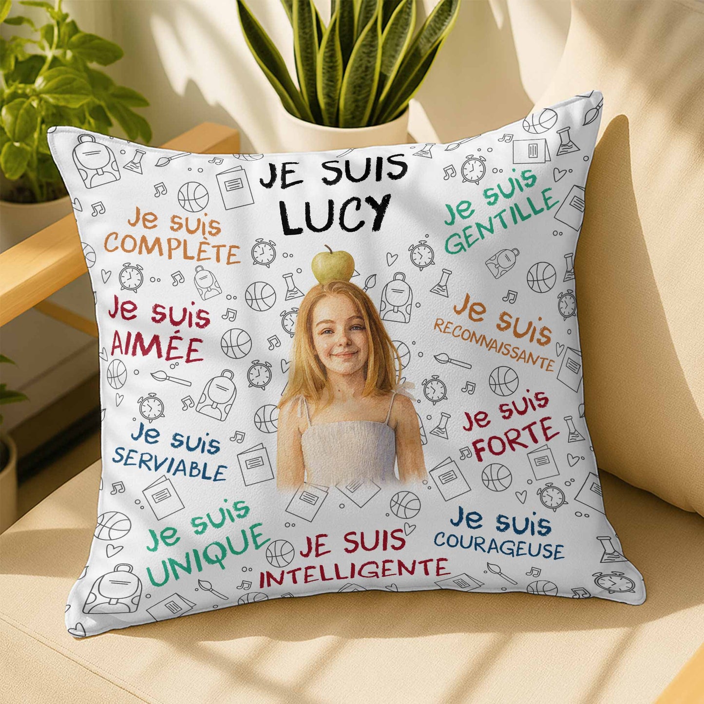 Je Suis Complet, Je Suis Aimé, Unique Pillow Design