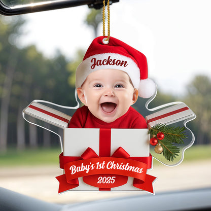 Baby's 1st Christmas With Cute Baby And Gift Box