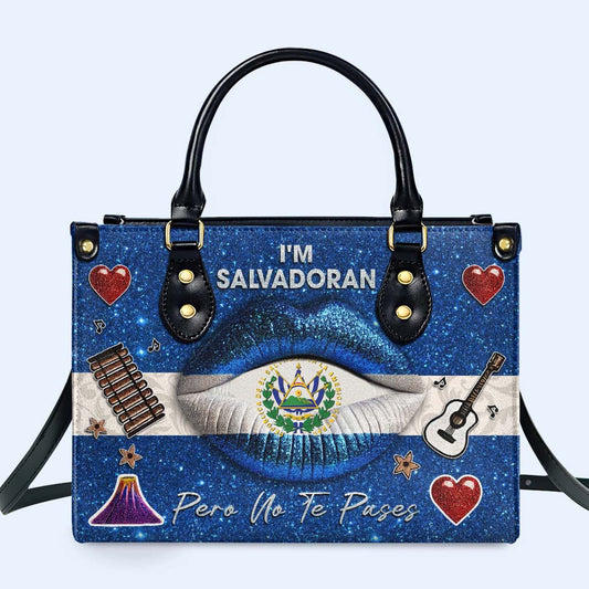 Soy Salvadoreña Pero No Te Pases - Bolso de Cuero Personalizado - LA014_HB