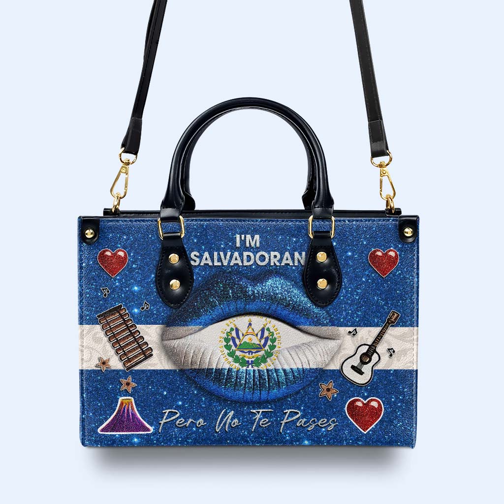 Soy Salvadoreña Pero No Te Pases - Bolso de Cuero Personalizado - LA014_HB