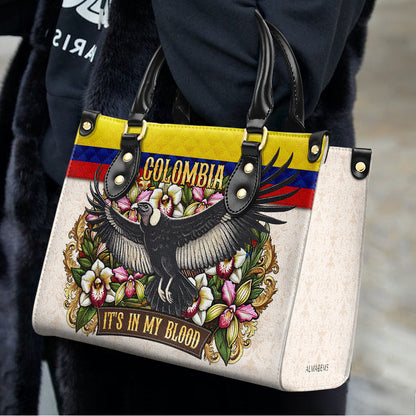 COLOMBIA ESTÁ EN MI SANGRE - Bolso de Cuero Personalizado - LA018_HB