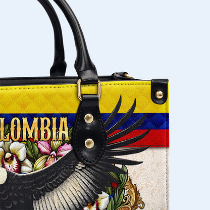 COLOMBIA ESTÁ EN MI SANGRE - Bolso de Cuero Personalizado - LA018_HB