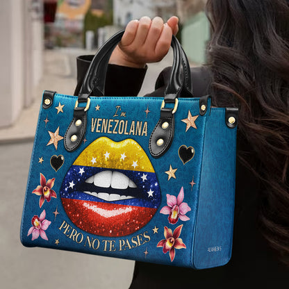 Soy Venezolana Pero No Te Pases - Bolso de Cuero Personalizado - LA032_HB