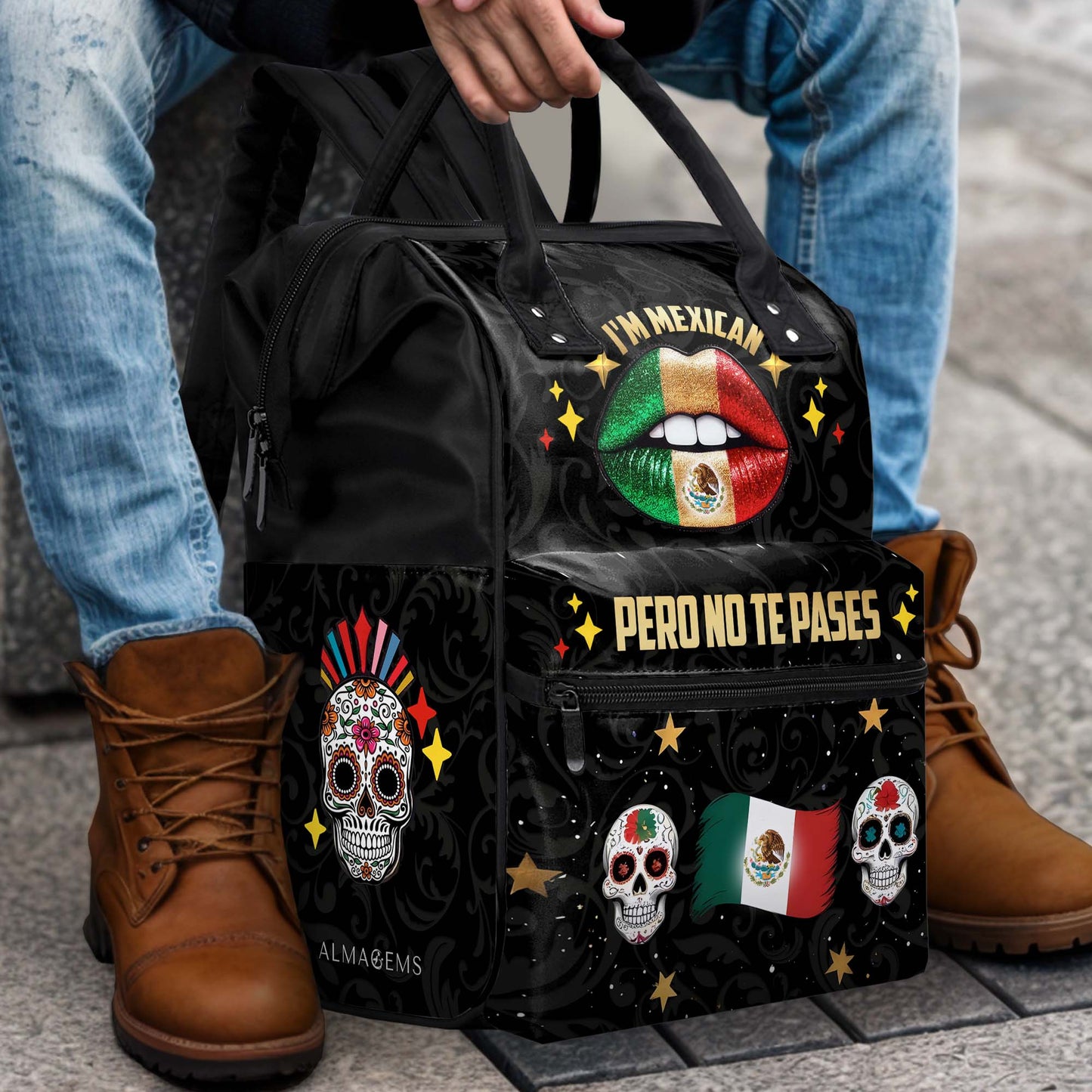 Soy mexicano, pero no te pases. Mochila de viaje personalizada con diseño de pico de pato. ME046_DKB