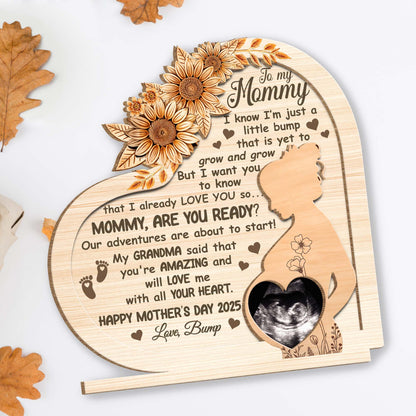 Plaque en bois personnalisée pour la fête des Mères, fleurs, profil de femme enceinte - Plaque en bois personnalisée à 2 couches avec base plate - MOM080_WPLA