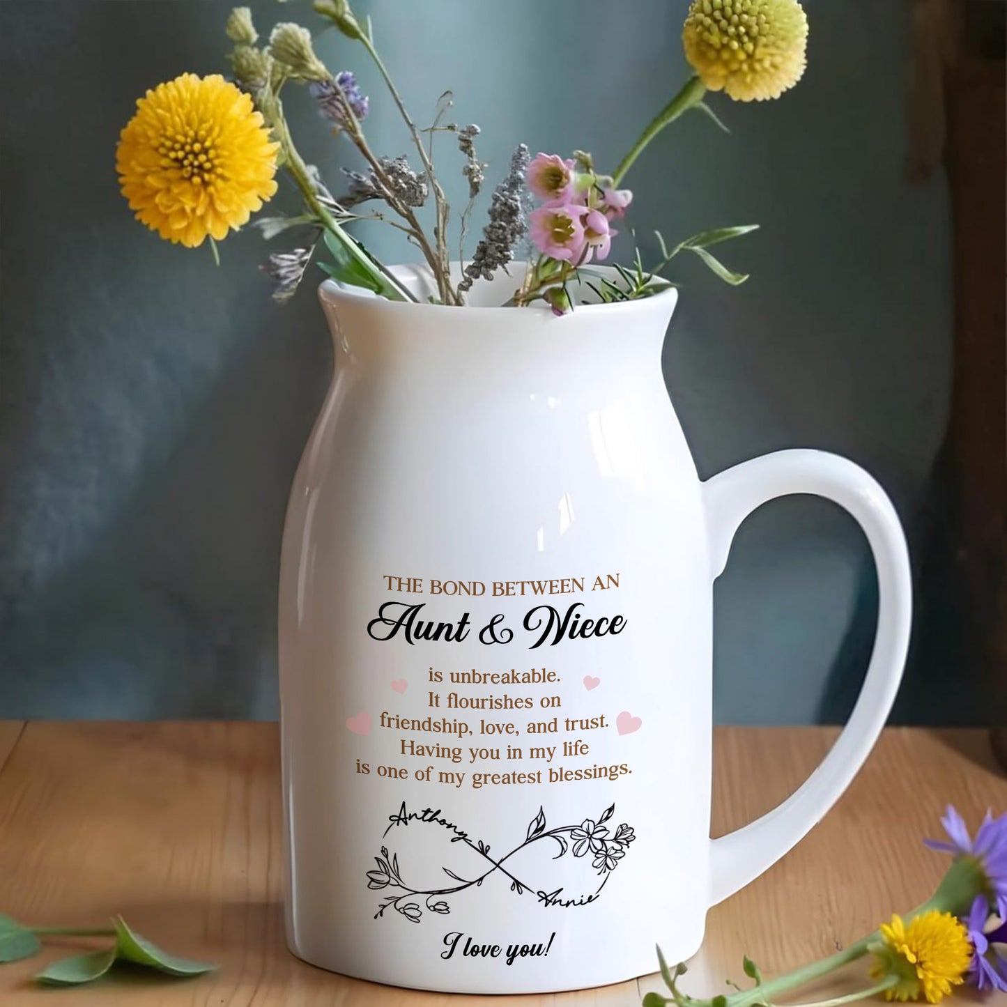 The Bond Between An Aunt & Niece, Hearts And Floral Designs