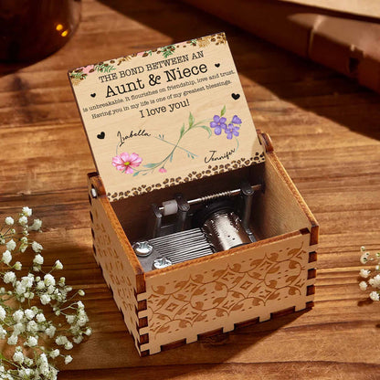 The Bond Between An Aunt & Niece, Hearts and Flowers