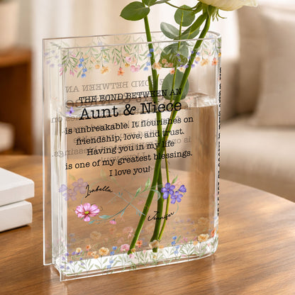 The Bond Between An Aunt & Niece, Flowers