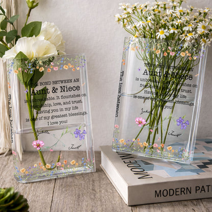 The Bond Between An Aunt & Niece, Flowers