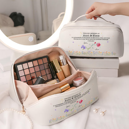 The Bond Between An Aunt And Niece, Flowers