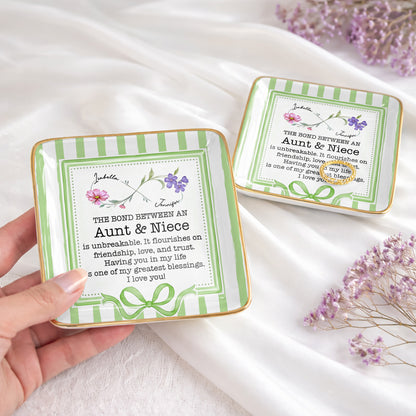 The Bond Between An Aunt & Niece, Flowers & Ribbon Decor