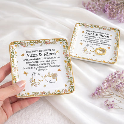 The Bond Between An Aunt & Niece, Flowers