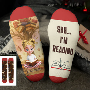 Shh I'm Reading, Cozy Reading Girl