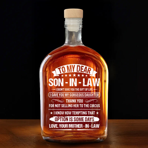To My Dear Son-In-Law I Gave You My Gorgeous Daughter Stars Design - Personalized Whiskey Bottle - SILA038_WHIBA