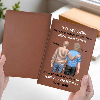 Je te regarde être papa, père et fils ensemble - Journal en cuir personnalisé - SON043_JRNL