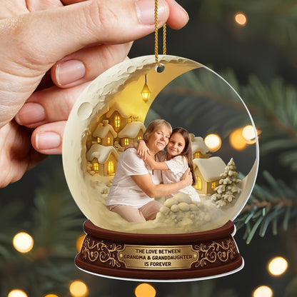 The Love Between Grandma And Granddaughter, Moon And Houses